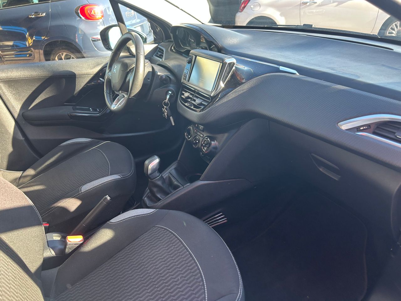 Foto Peugeot 206 + 24