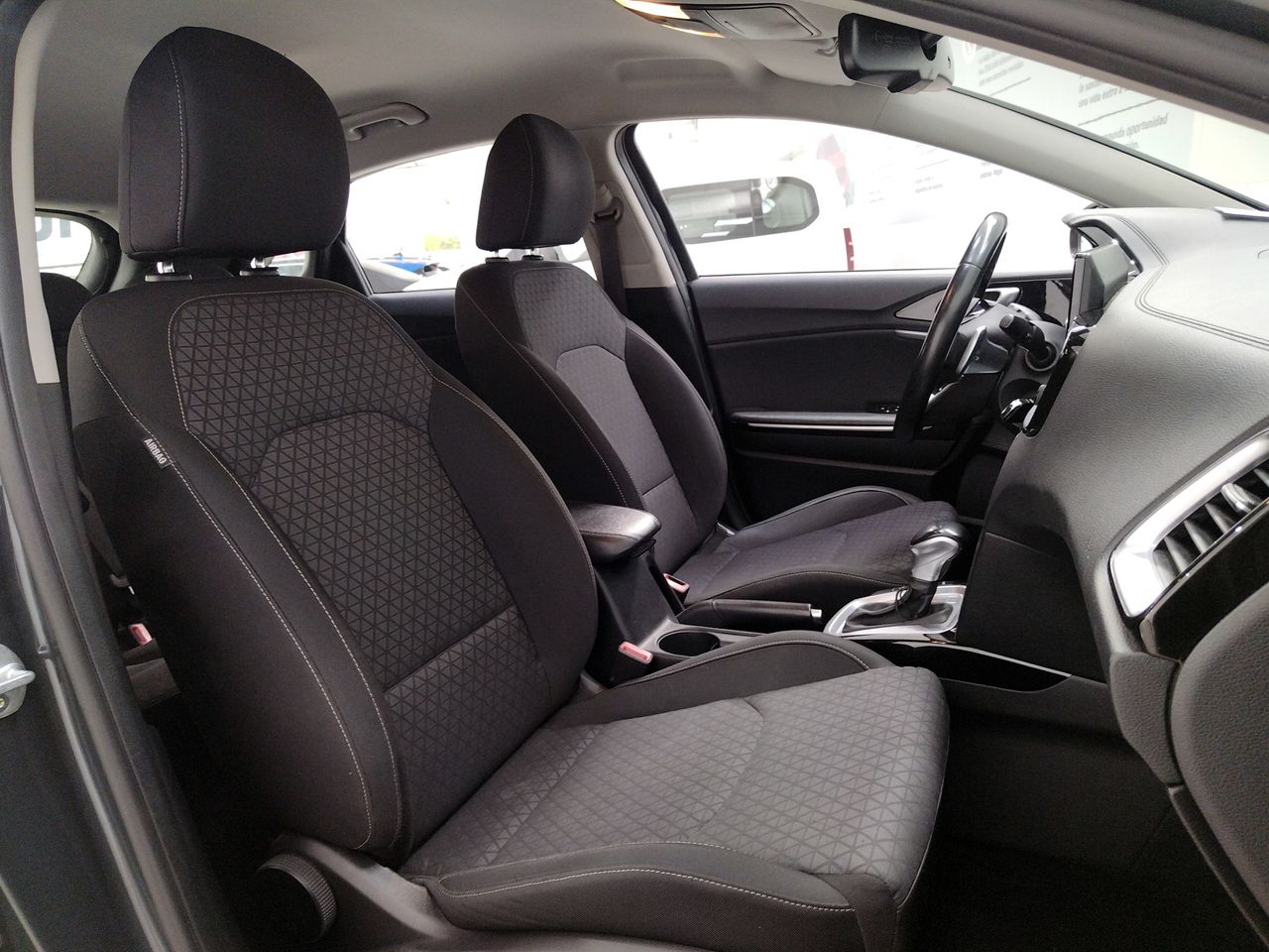 Foto Kia Ceed 10