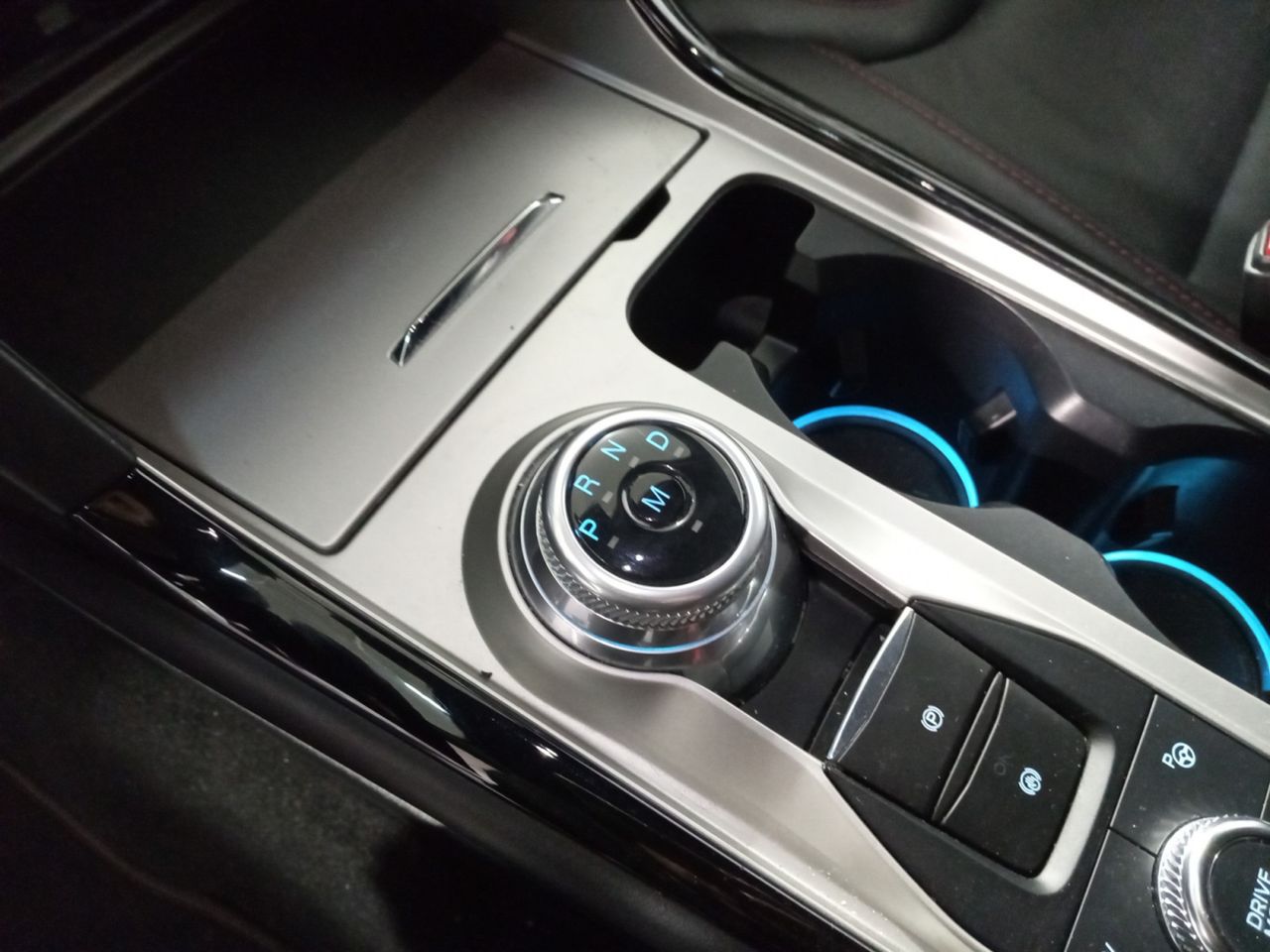Foto Ford Explorer 13