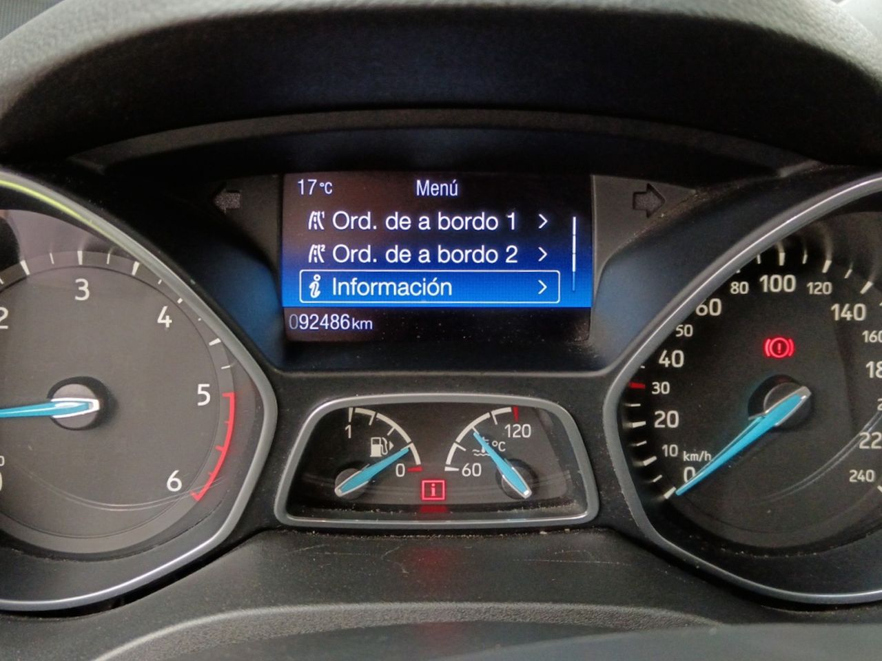 Foto Ford Grand C-MAX 12