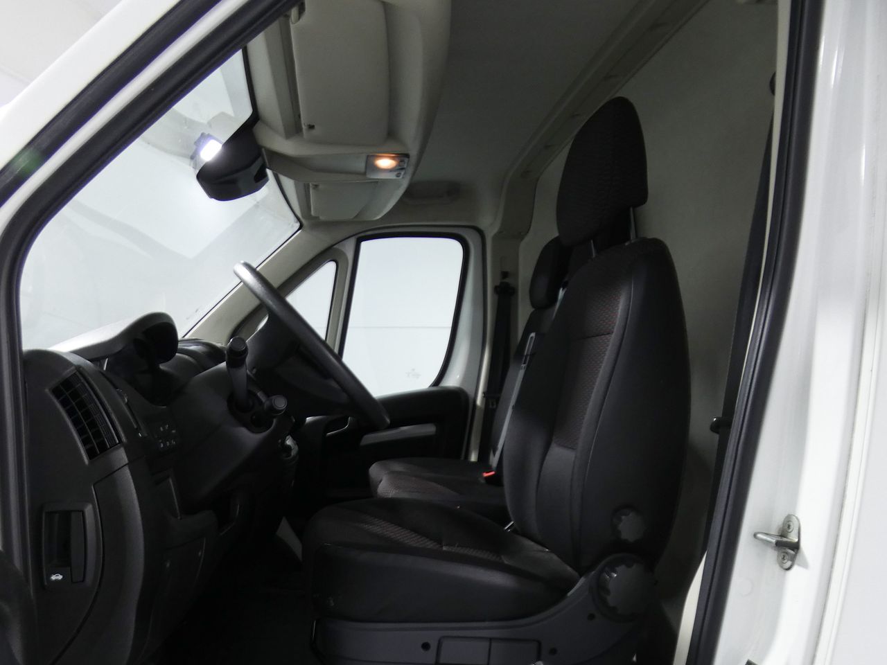 Foto Peugeot Boxer 7