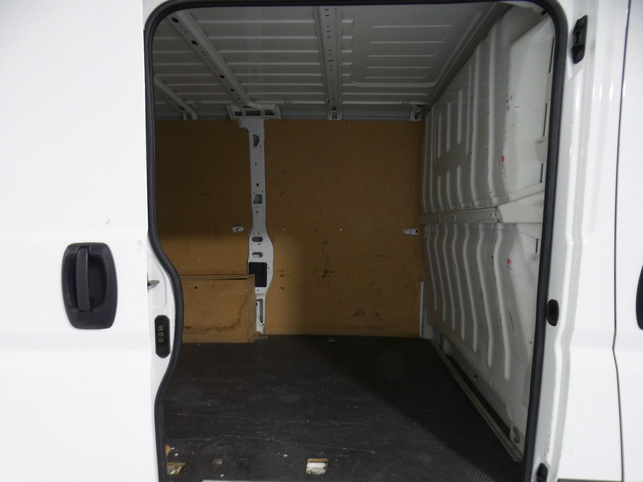 Foto Peugeot Boxer 9