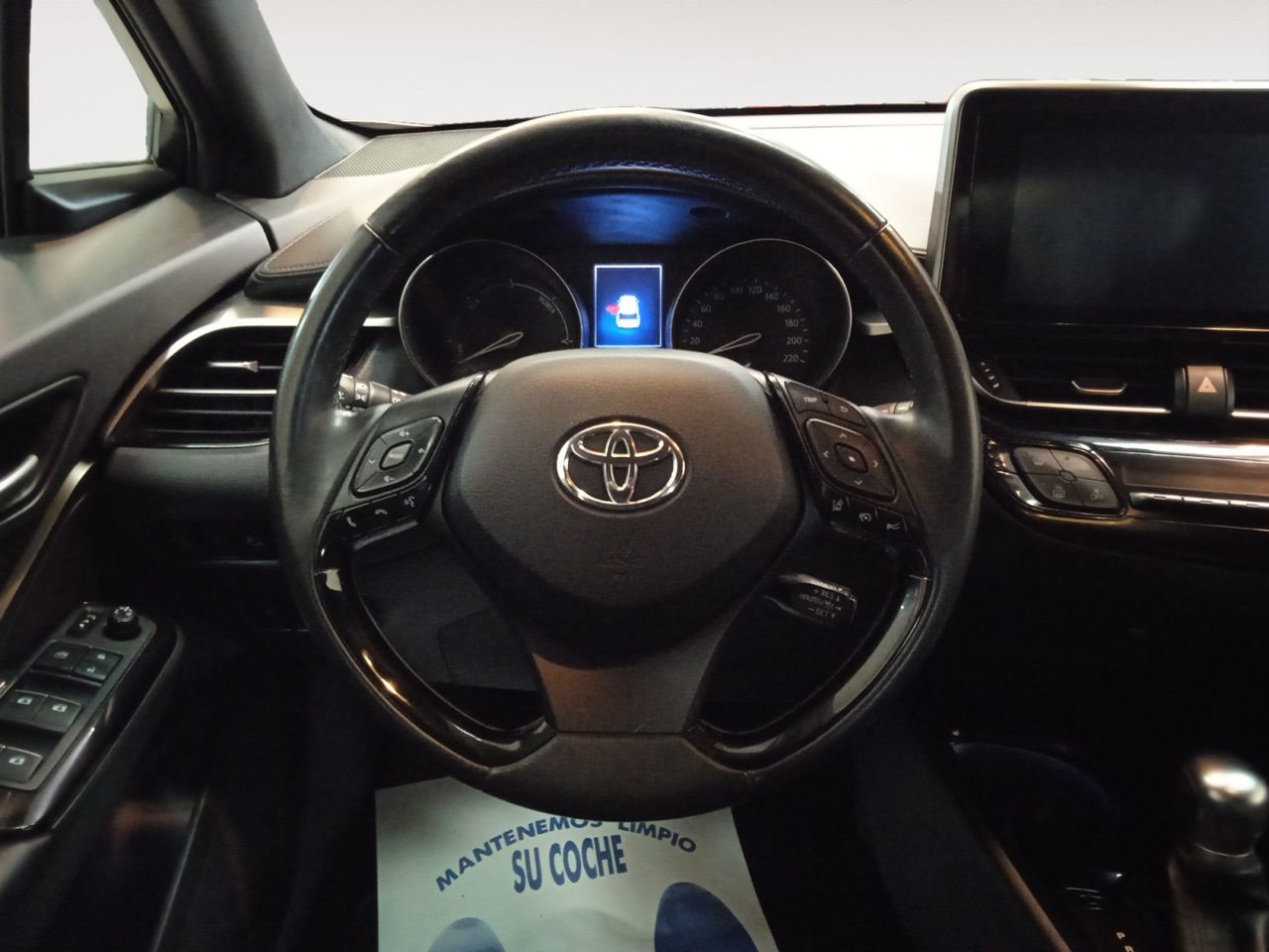Foto Toyota C-HR 7