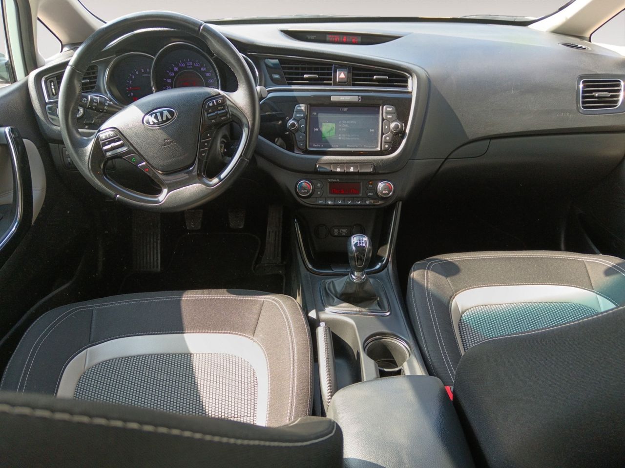 Foto Kia Ceed 6