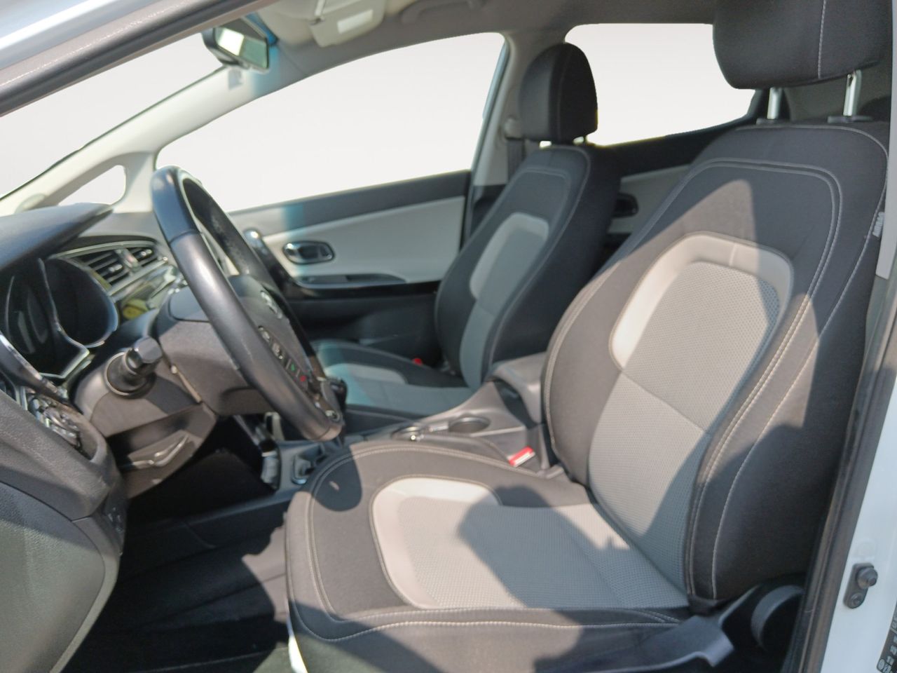 Foto Kia Ceed 8