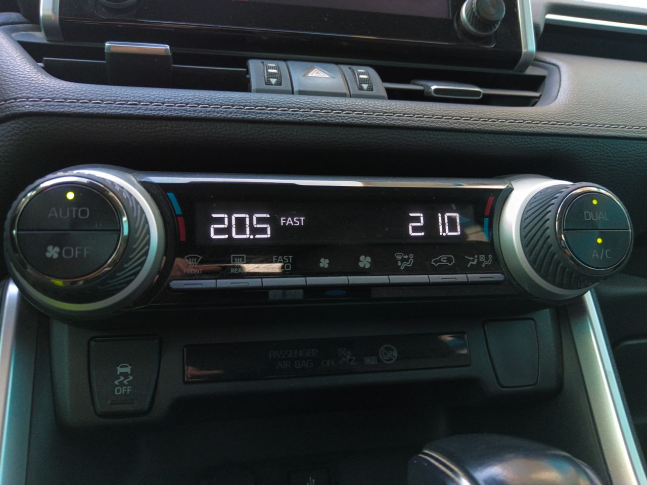 Foto Toyota Rav4 17