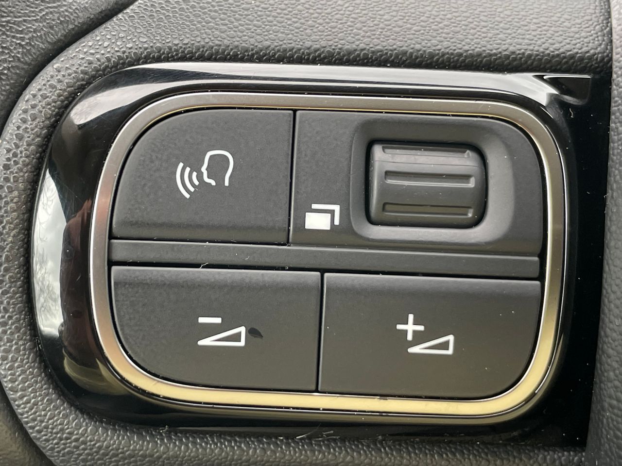 Foto Citroën C5 Aircross 30