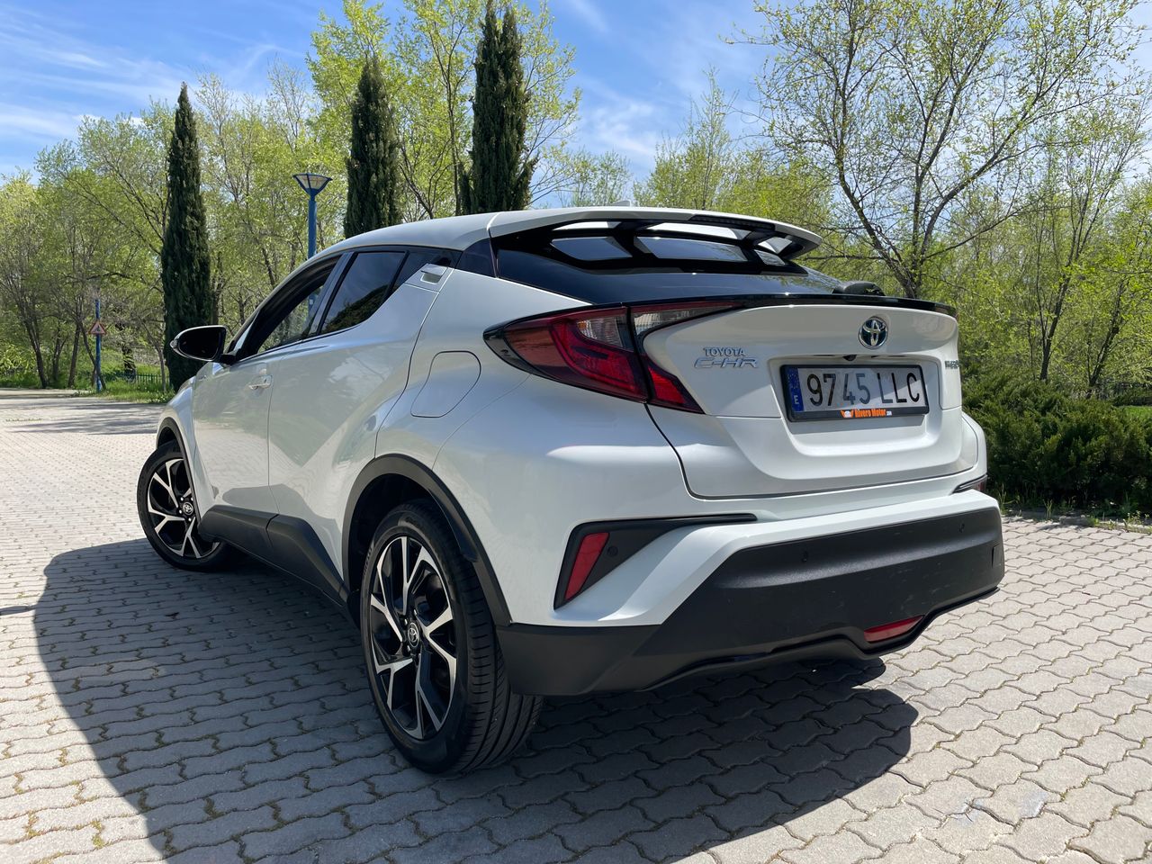 Foto Toyota C-HR 4