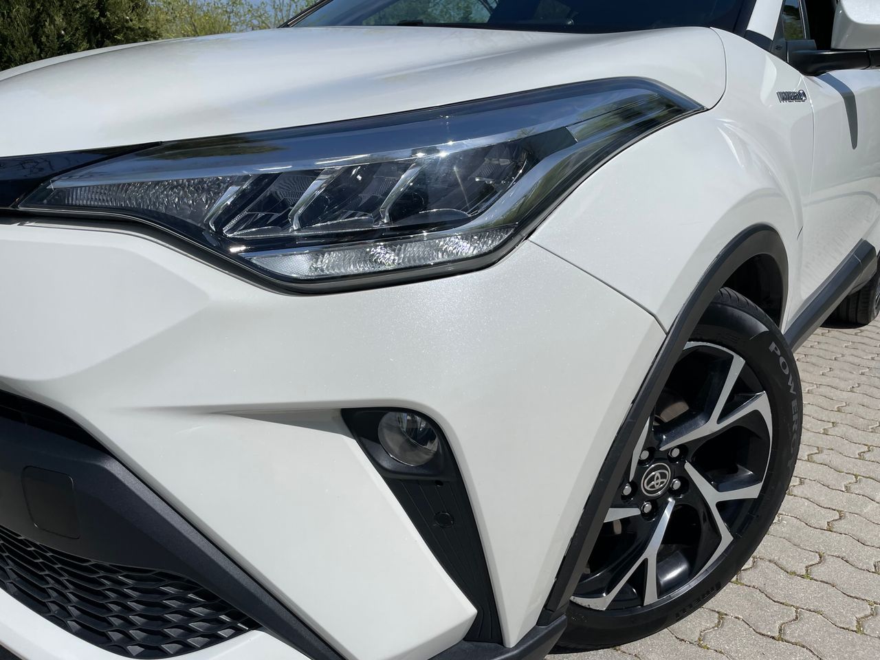 Foto Toyota C-HR 15