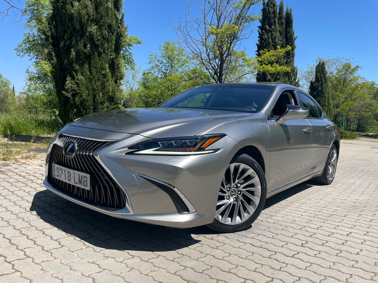 Foto Lexus ES 1