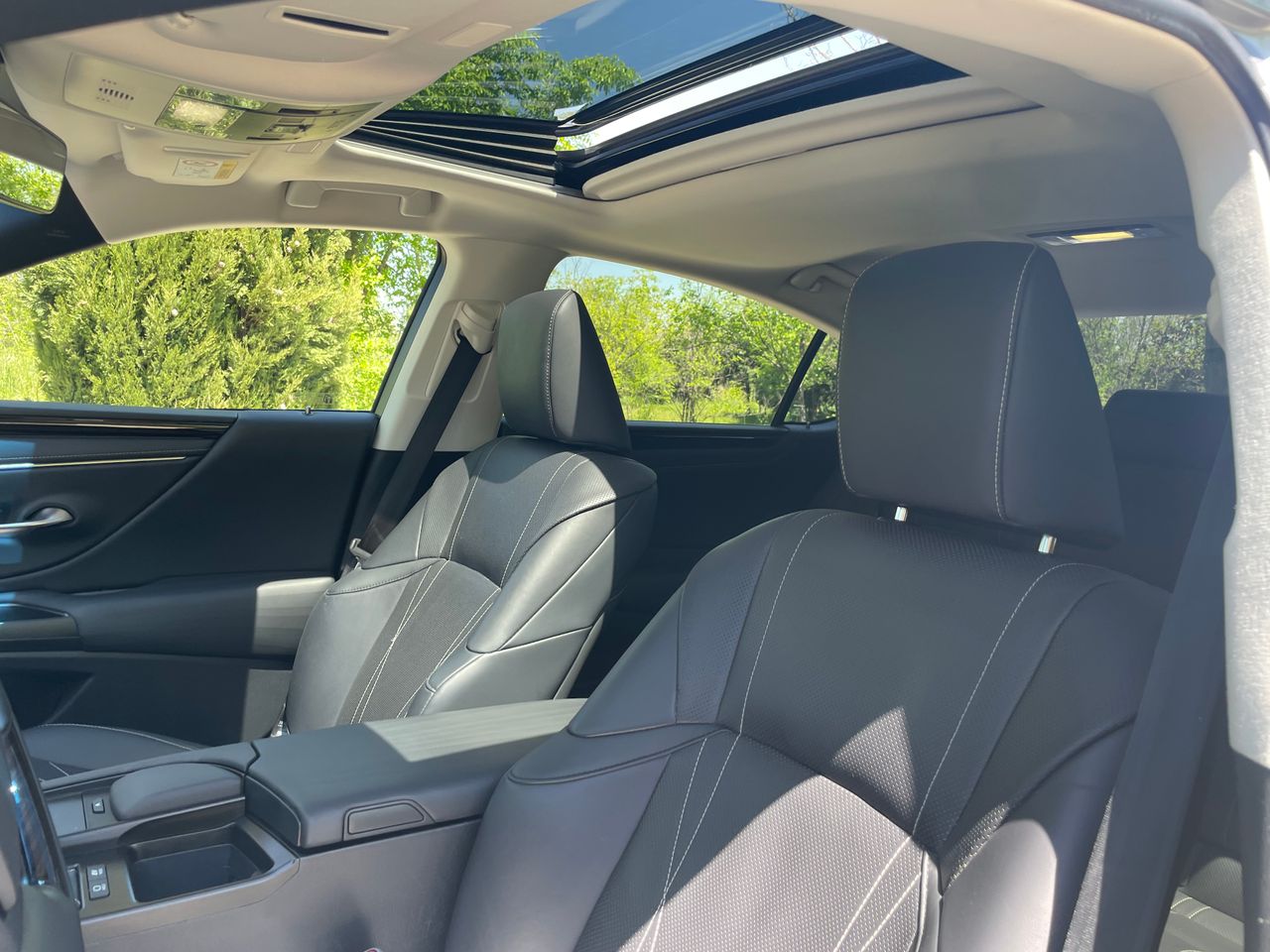 Foto Lexus ES 12