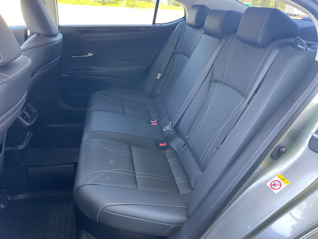 Foto Lexus ES 13