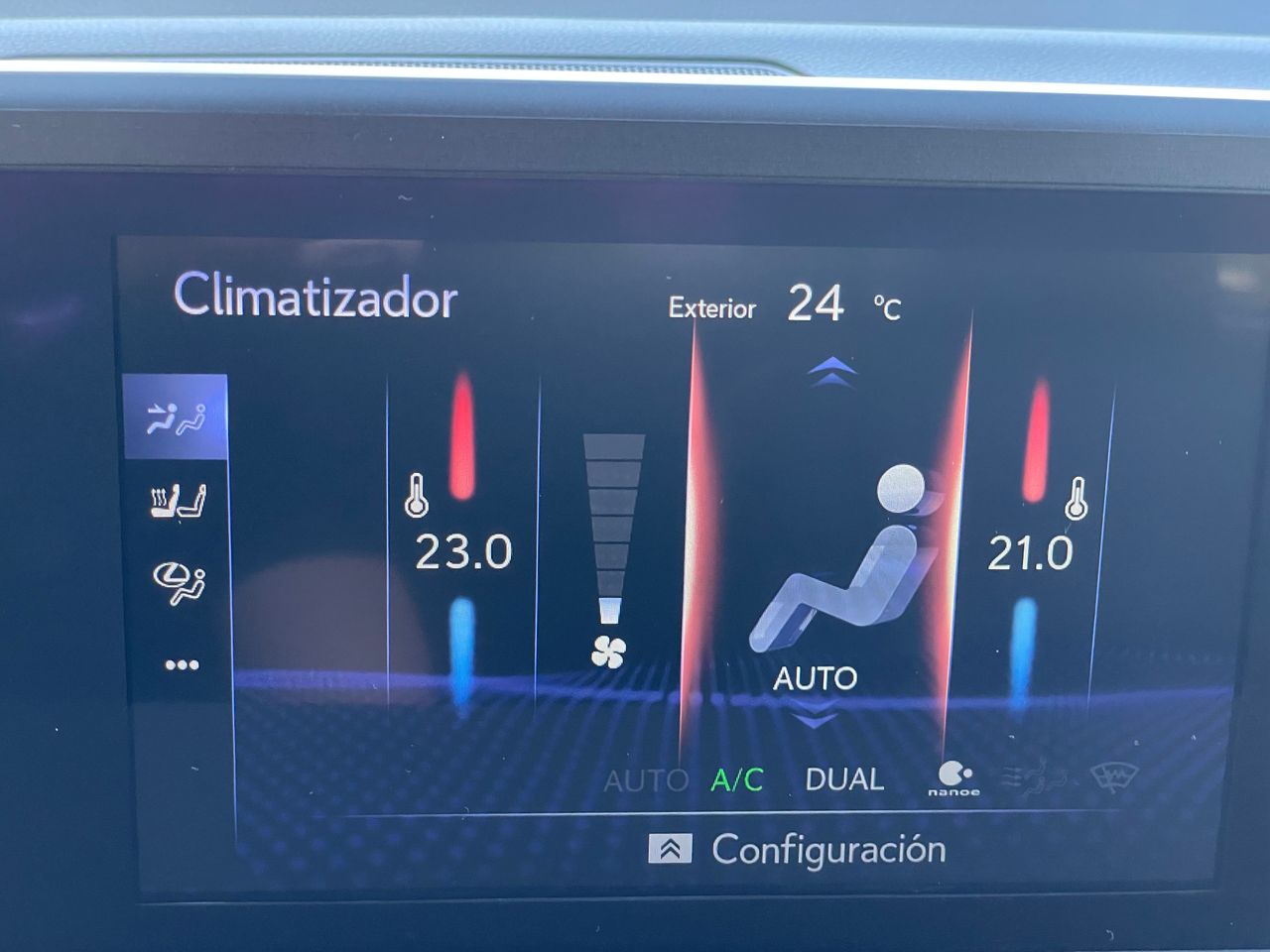 Foto Lexus ES 23