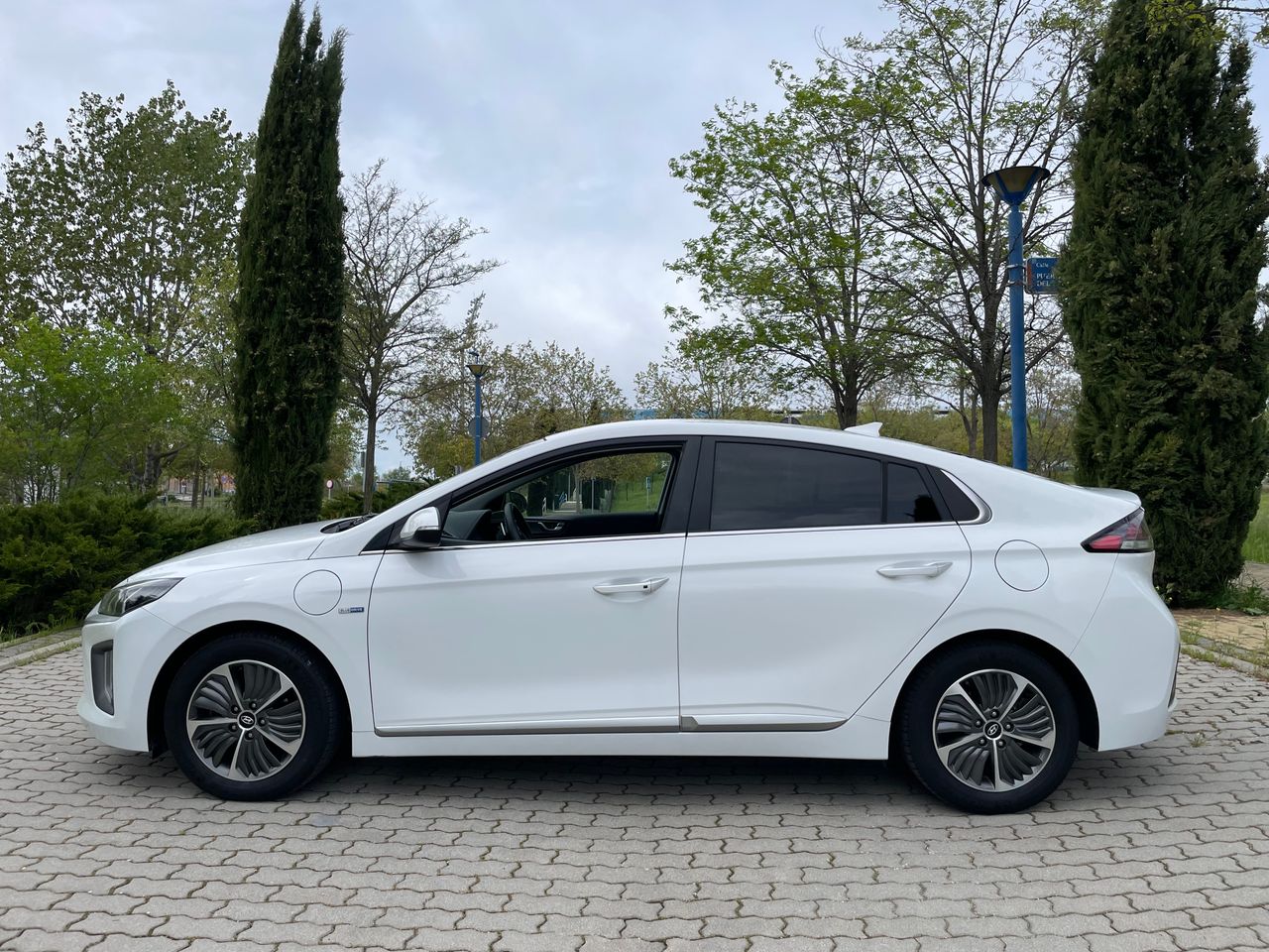 Foto Hyundai IONIQ 3