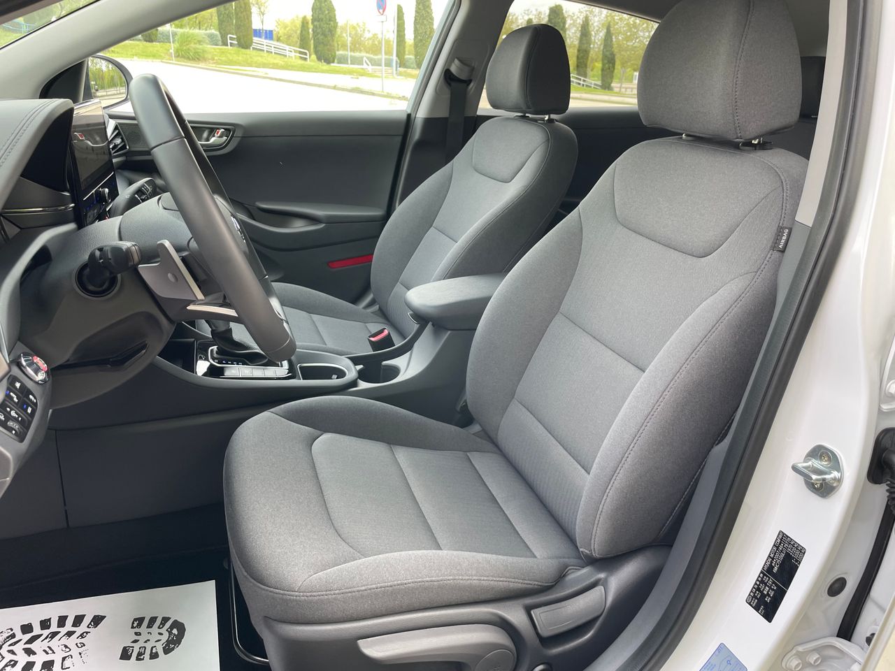 Foto Hyundai IONIQ 10