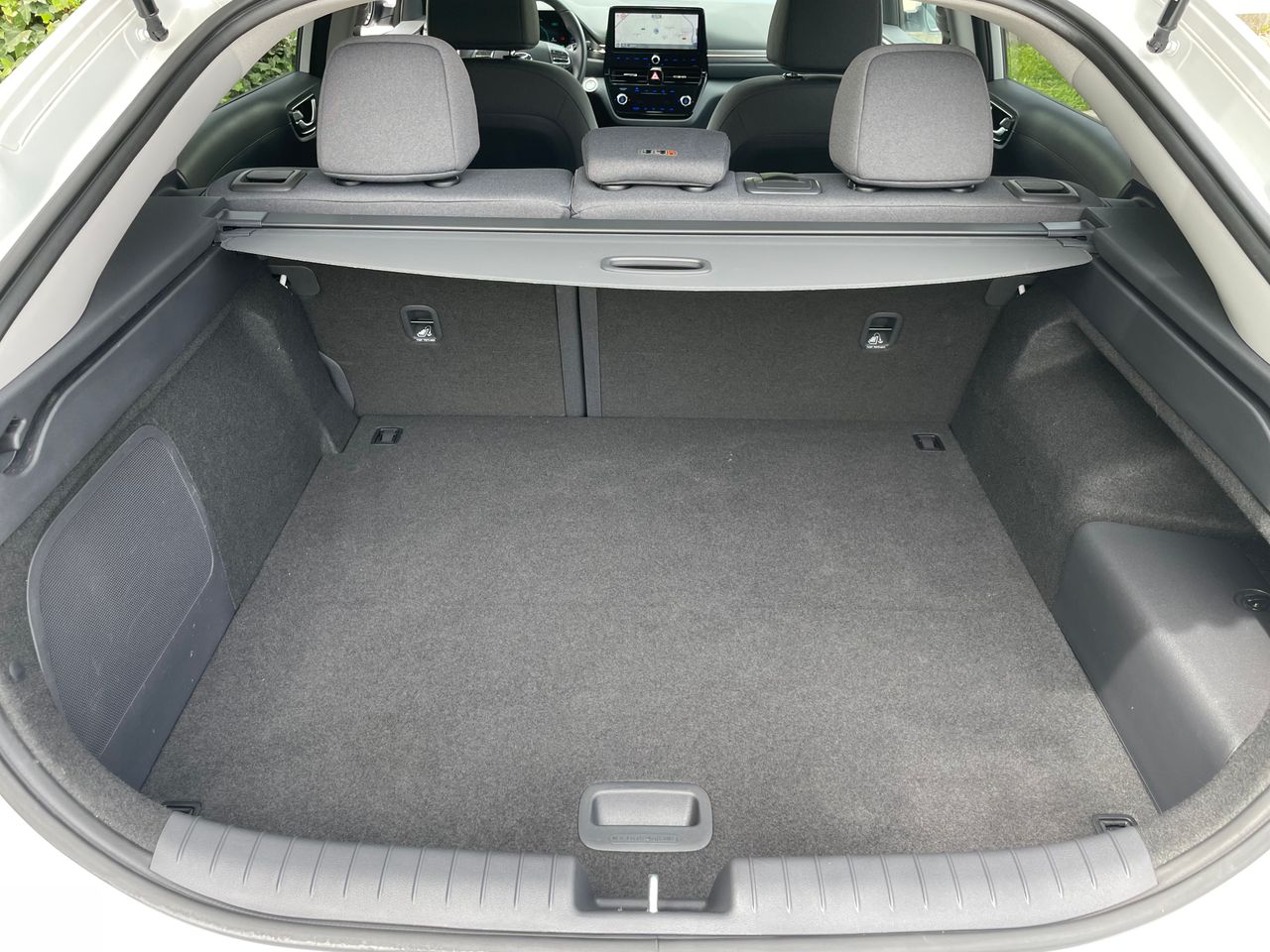 Foto Hyundai IONIQ 13