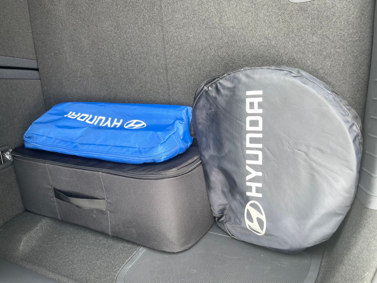 Foto Hyundai IONIQ 15