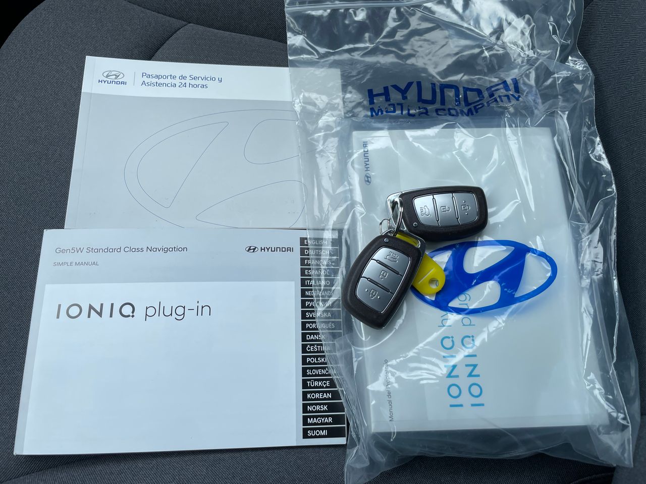Foto Hyundai IONIQ 47
