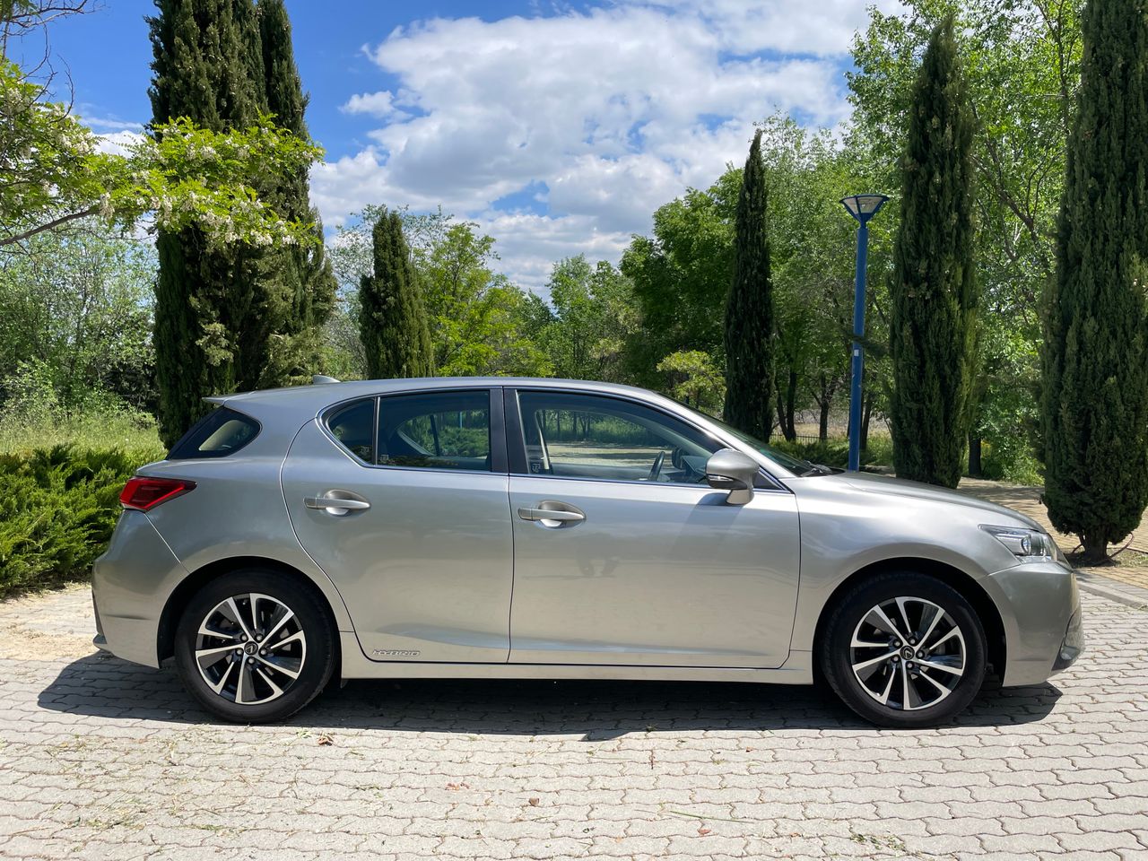Foto Lexus CT 5