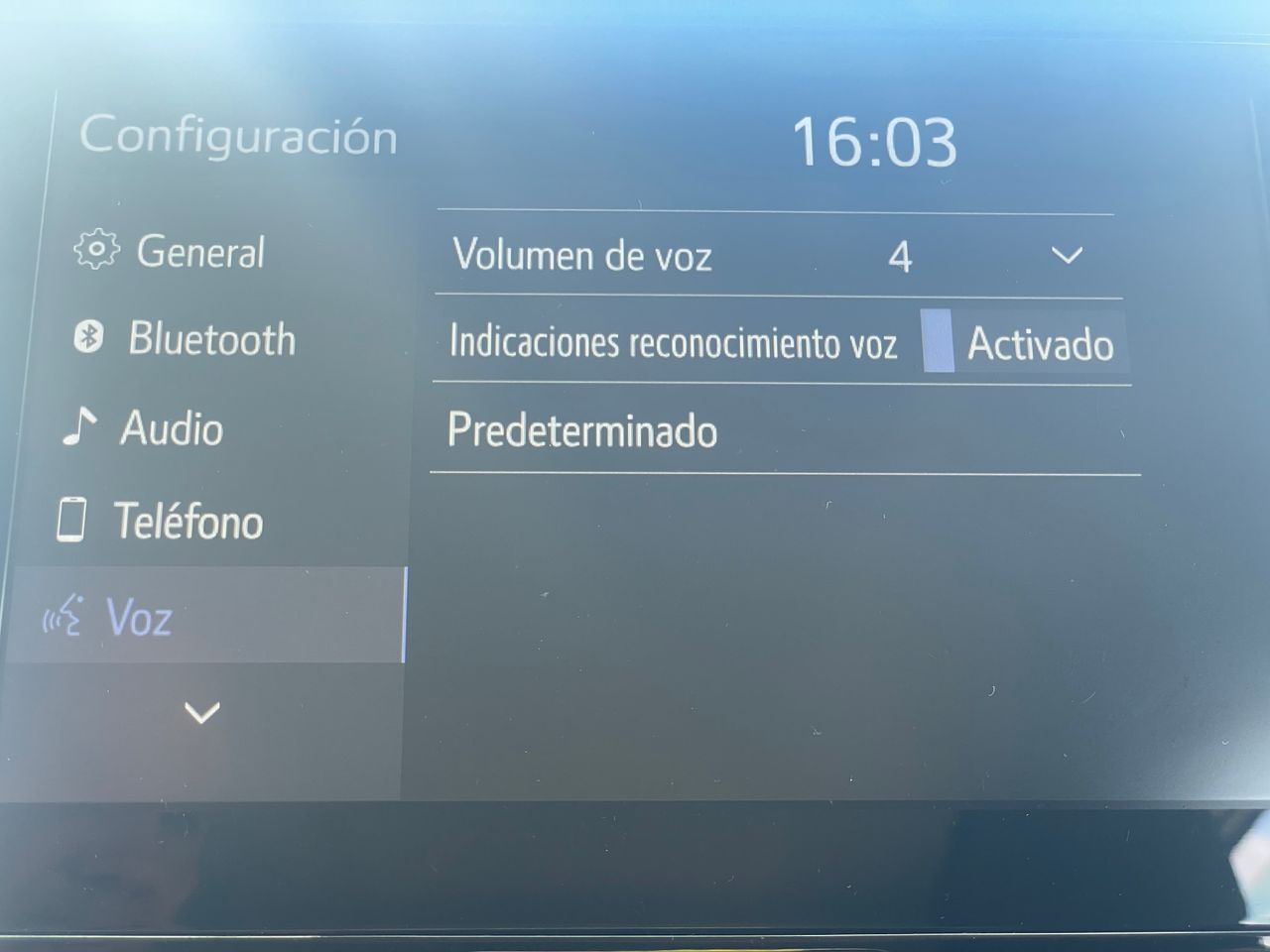Foto Toyota Yaris 18