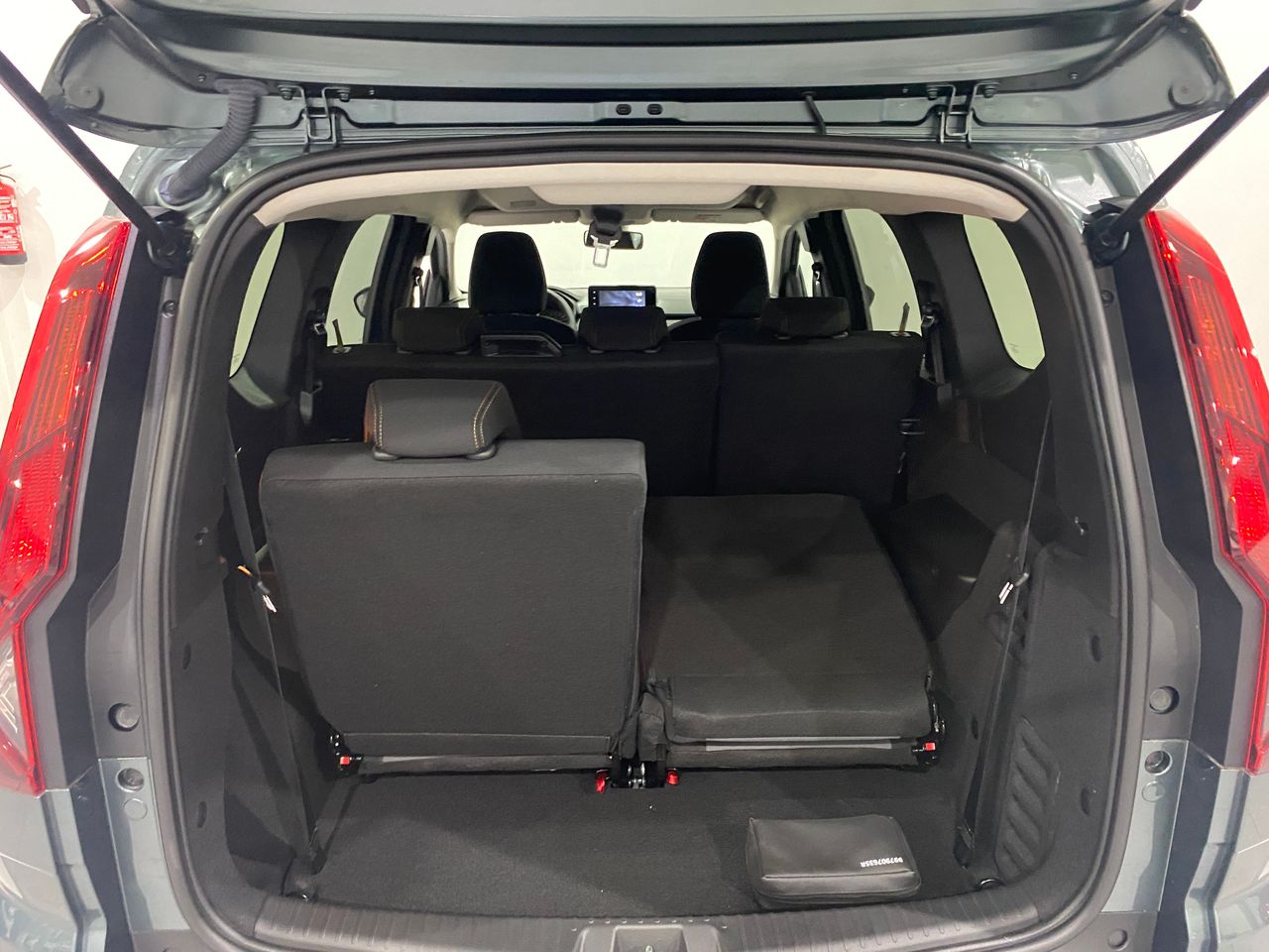 Foto Dacia Jogger 27