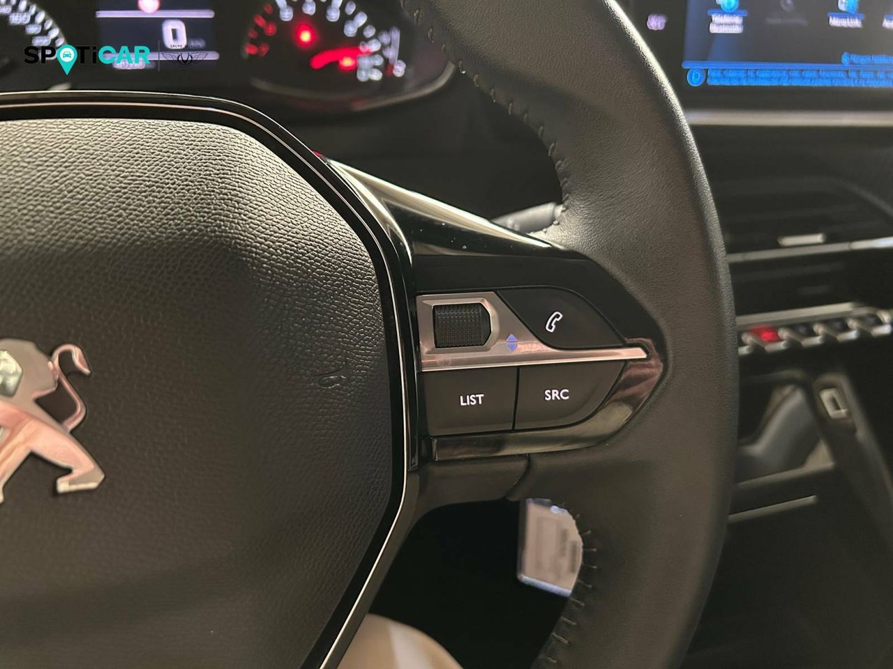 Foto Peugeot 208 23