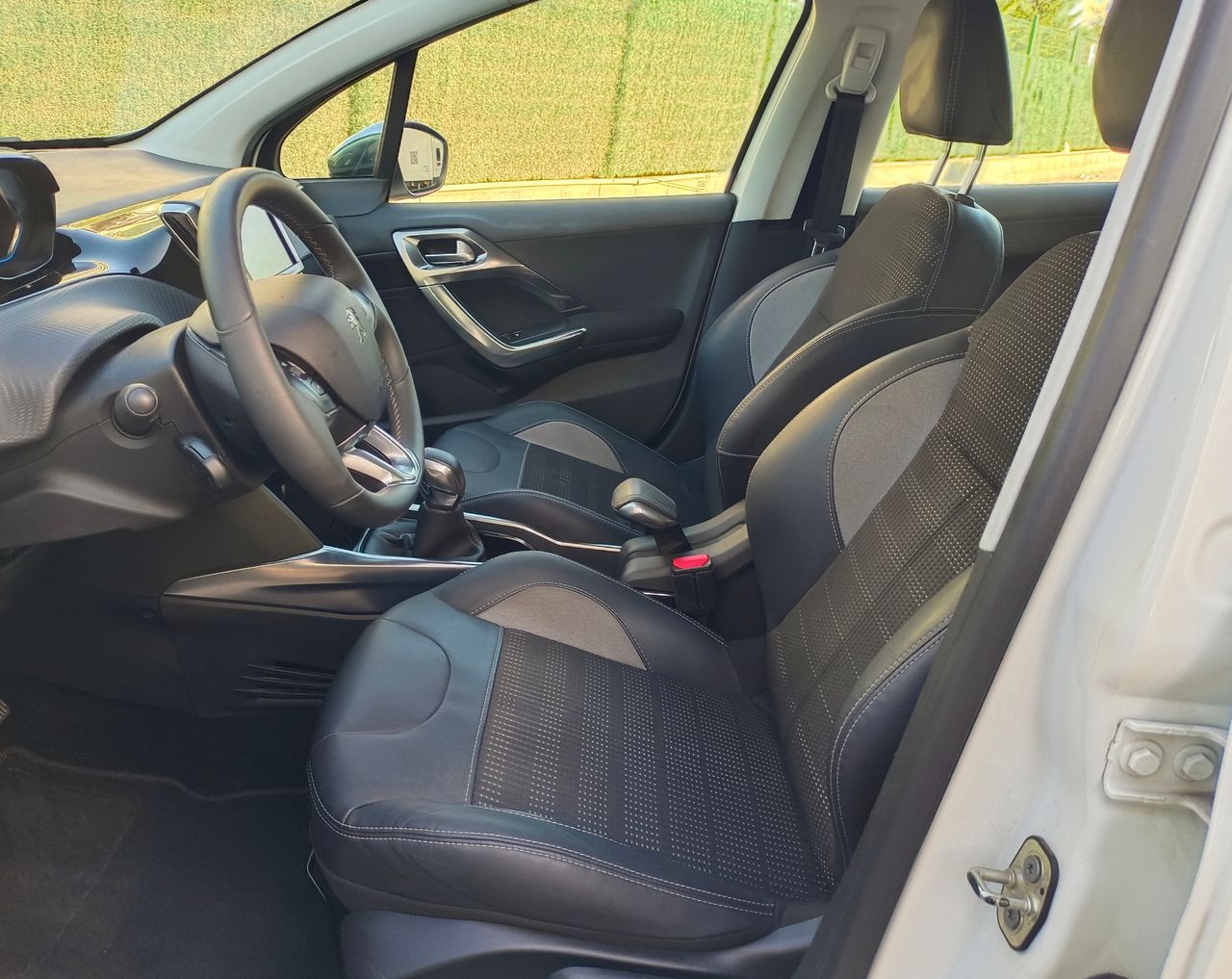 Foto Peugeot 2008 3