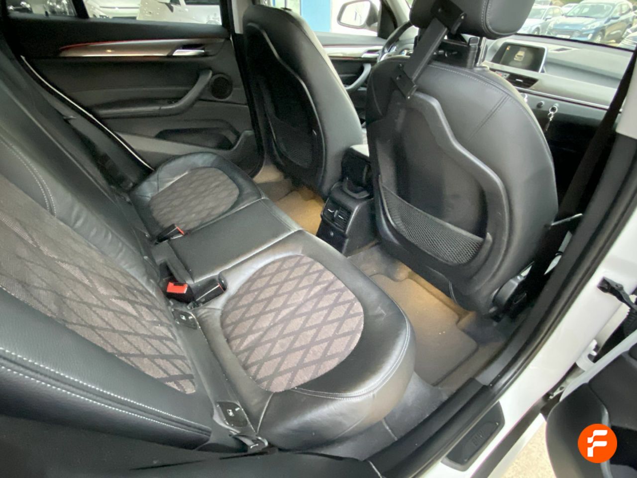 Foto BMW X1 20
