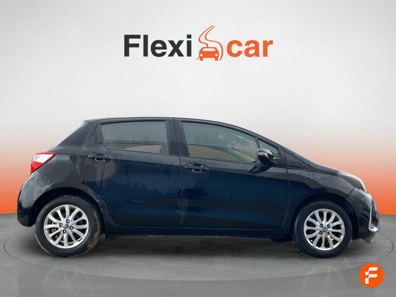 Foto Toyota Yaris 9