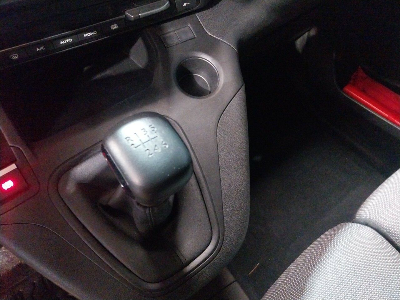 Foto Opel Combo 12