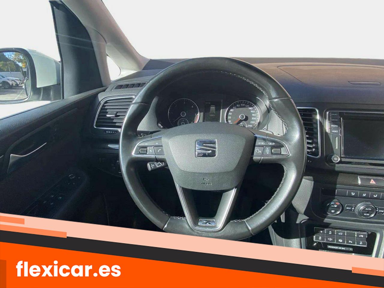 Foto Seat Alhambra 28