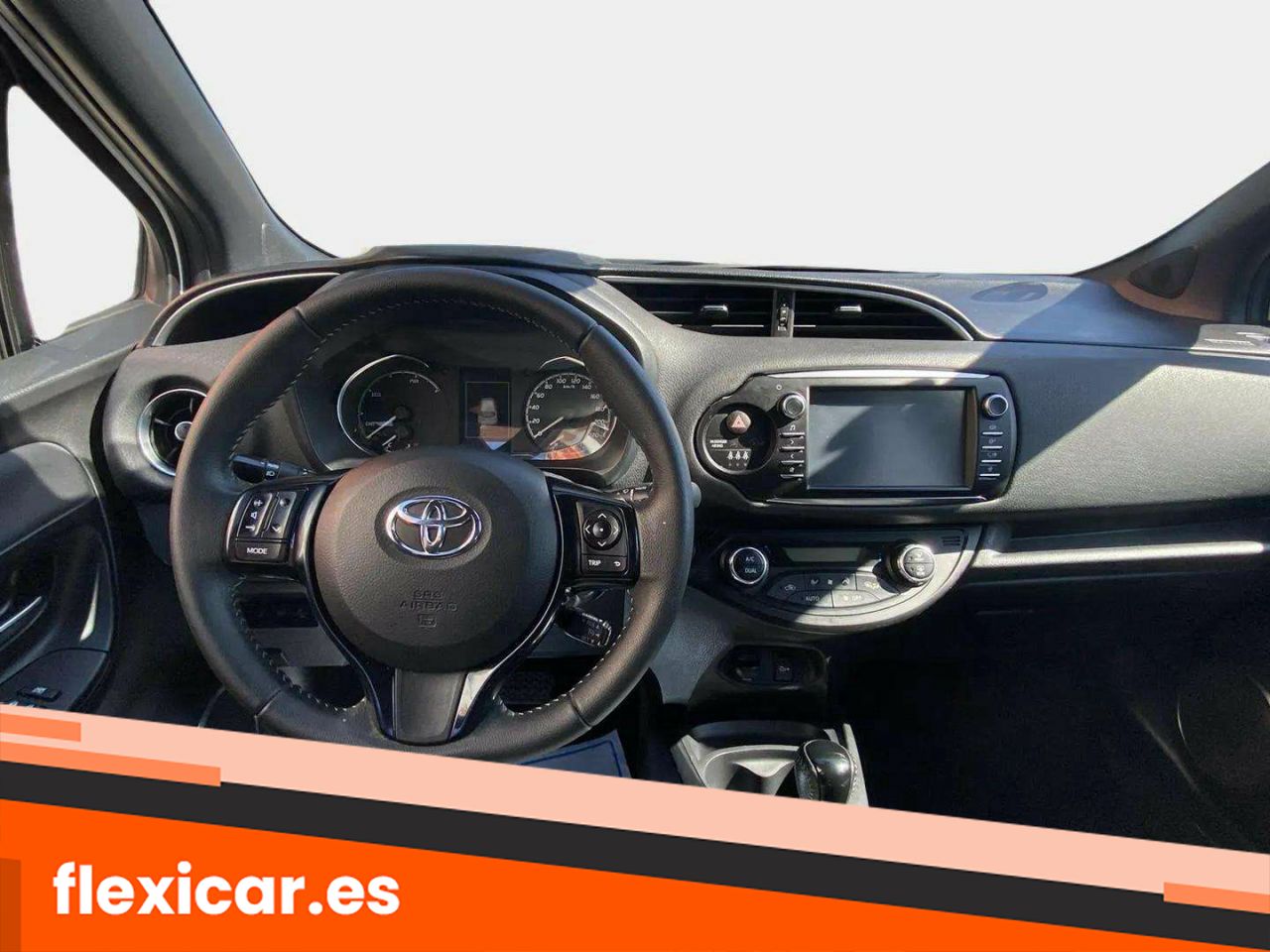 Foto Toyota Yaris 18
