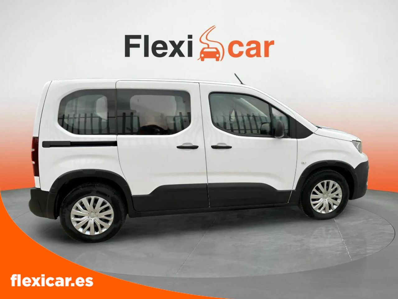 Foto Peugeot Rifter 8
