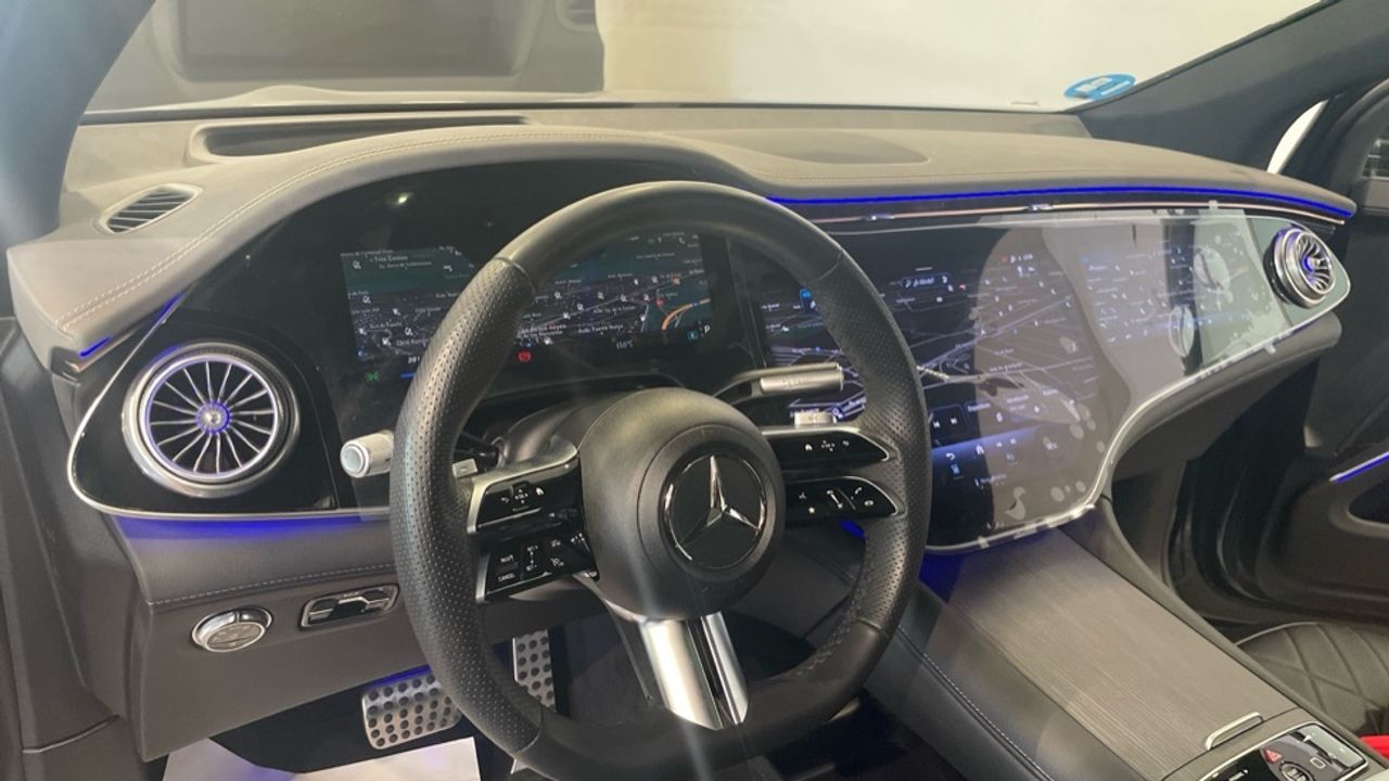 Foto Mercedes-Benz EQS 6