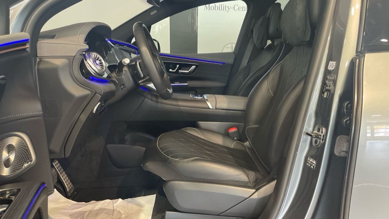 Foto Mercedes-Benz EQS 7