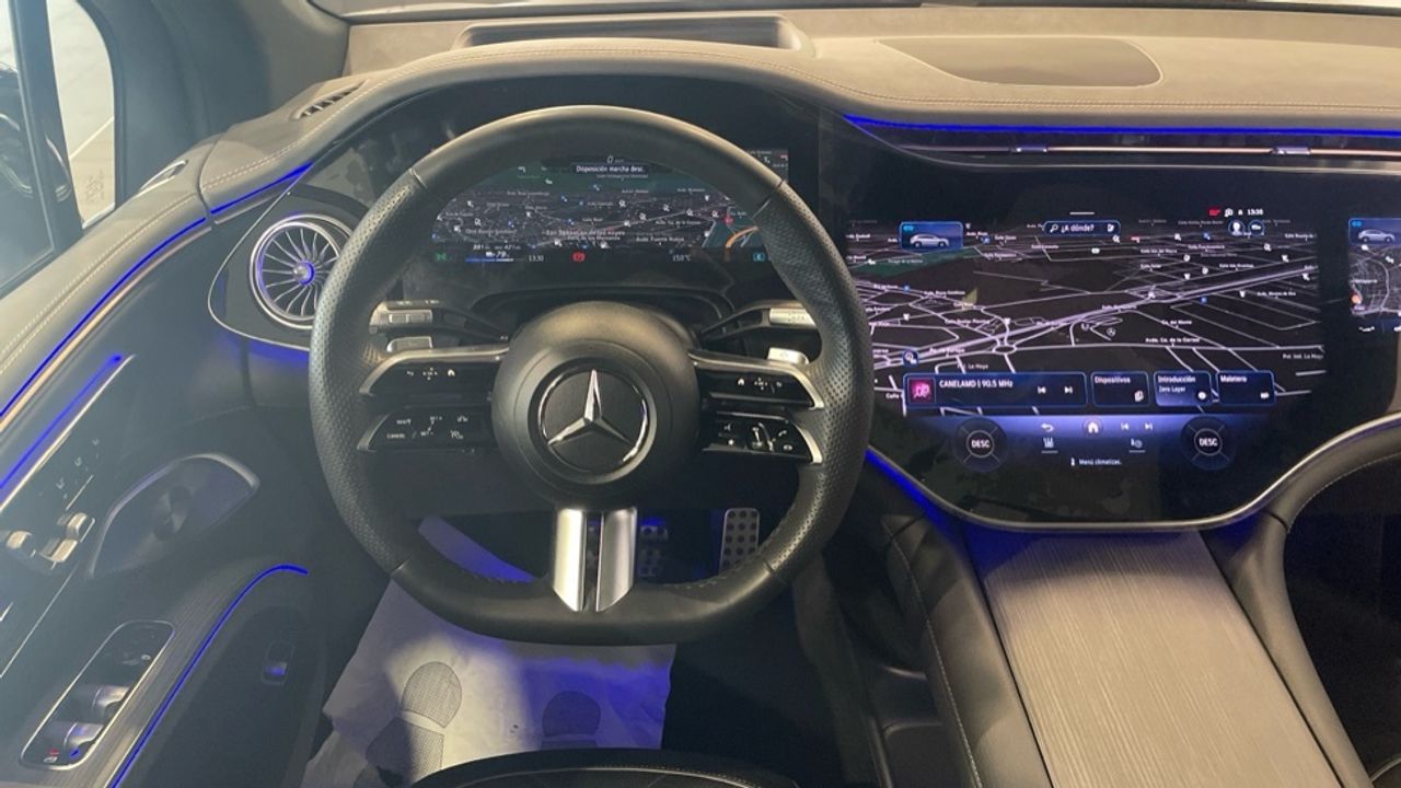 Foto Mercedes-Benz EQS 9