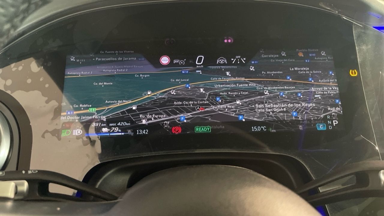 Foto Mercedes-Benz EQS 19