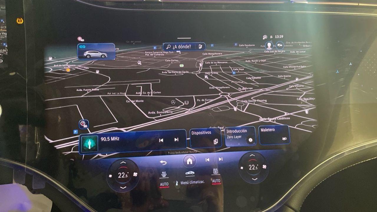 Foto Mercedes-Benz EQS 26