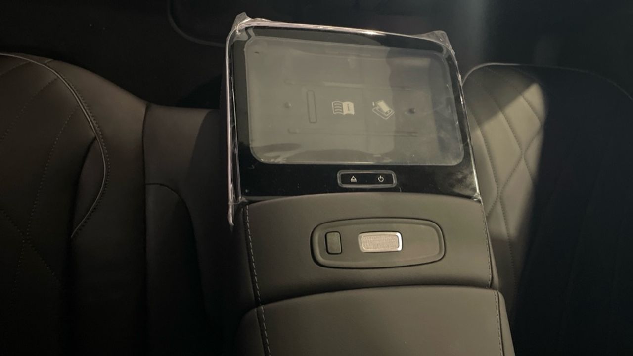 Foto Mercedes-Benz EQS 37