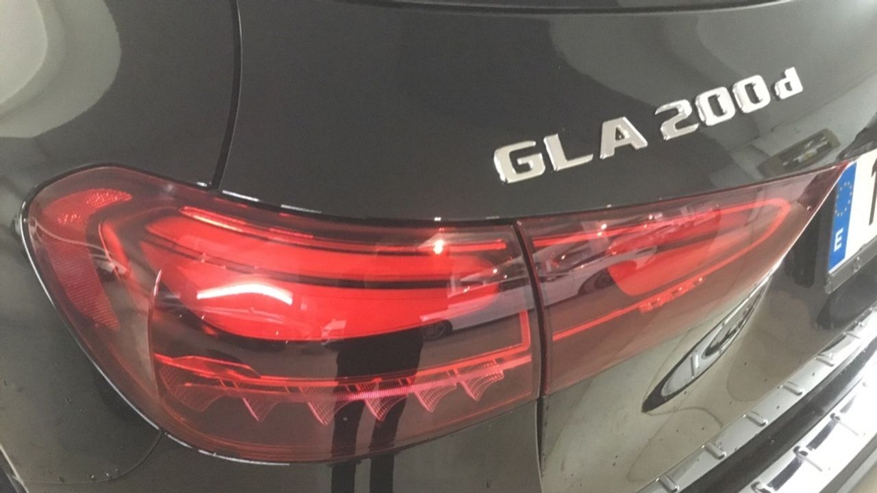 Foto Mercedes-Benz Clase GLA 21