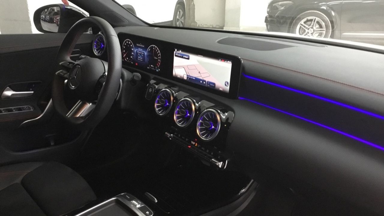 Foto Mercedes-Benz Clase CLA 10
