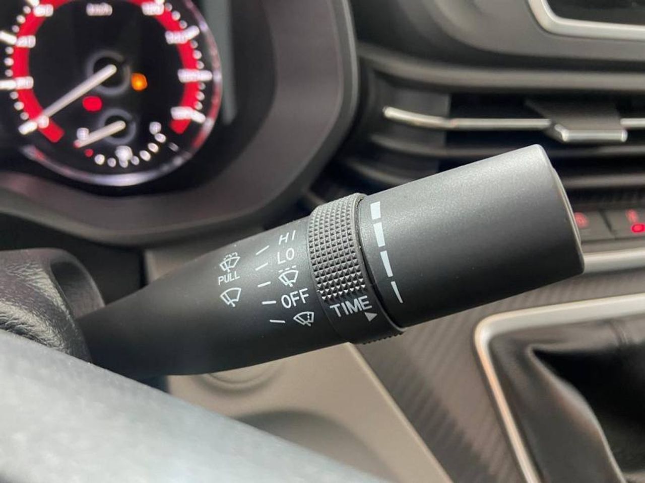Foto Maxus e Deliver 9 16