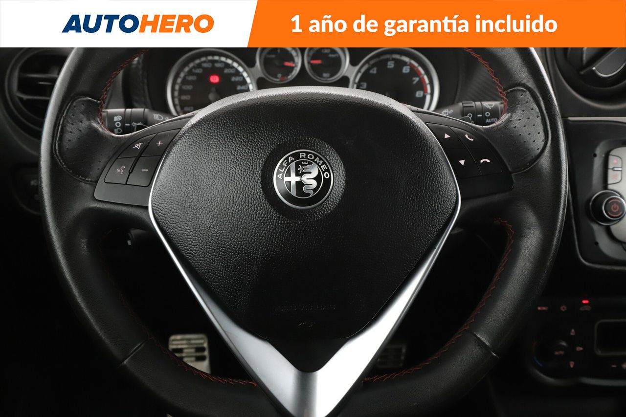 Foto Alfa Romeo Mito 19