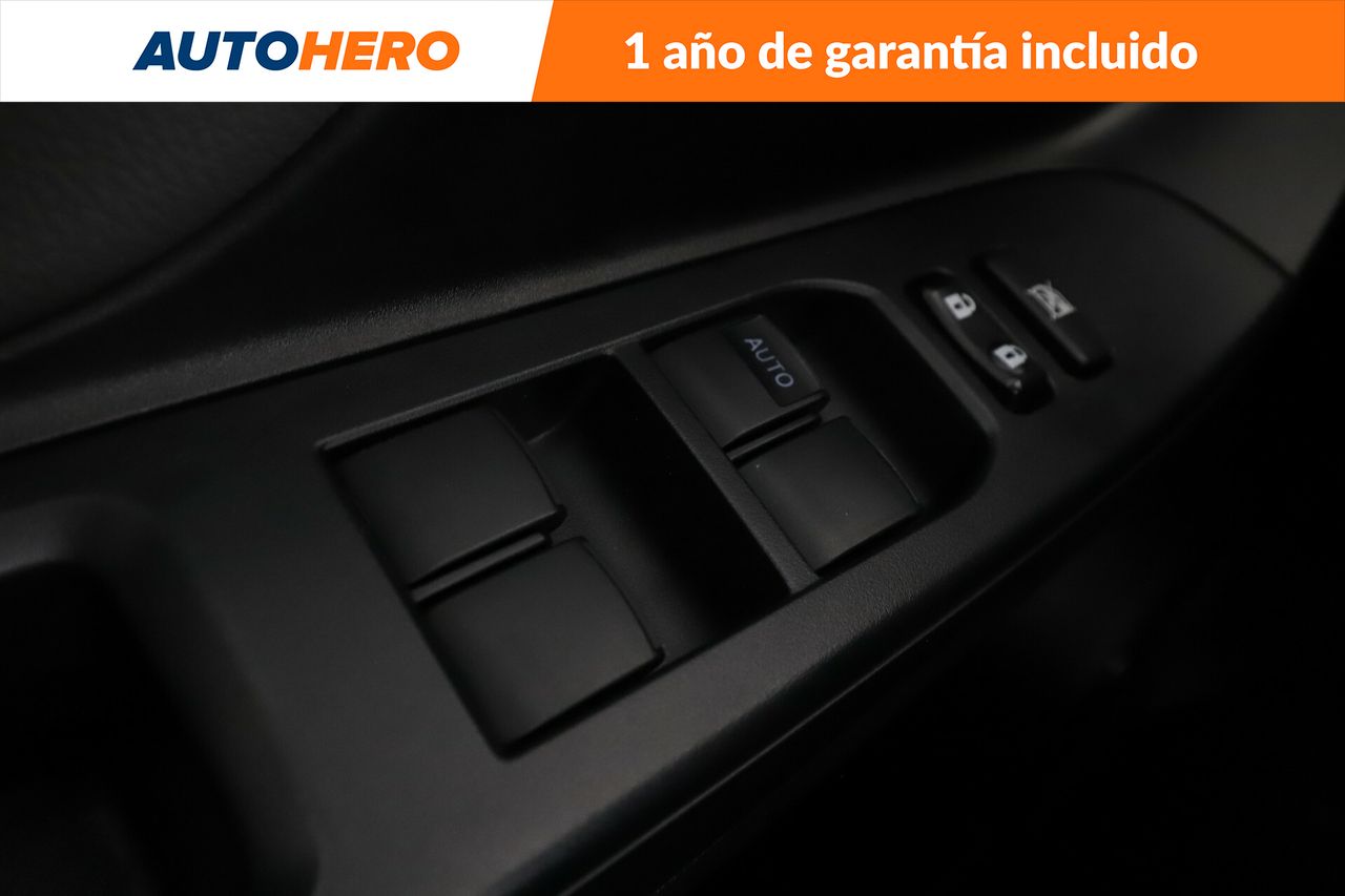 Foto Toyota Yaris 26