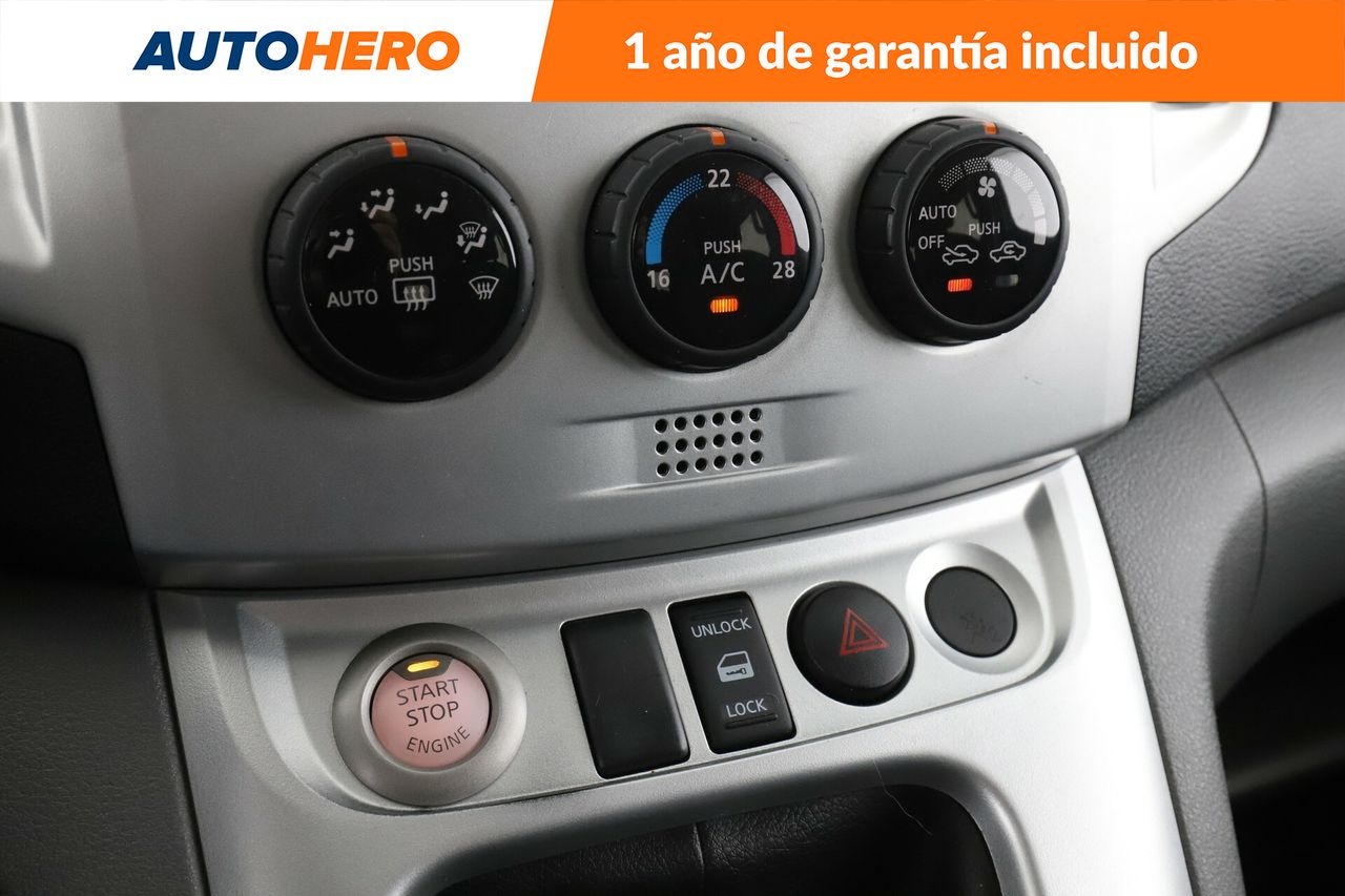 Foto Nissan NV200 25