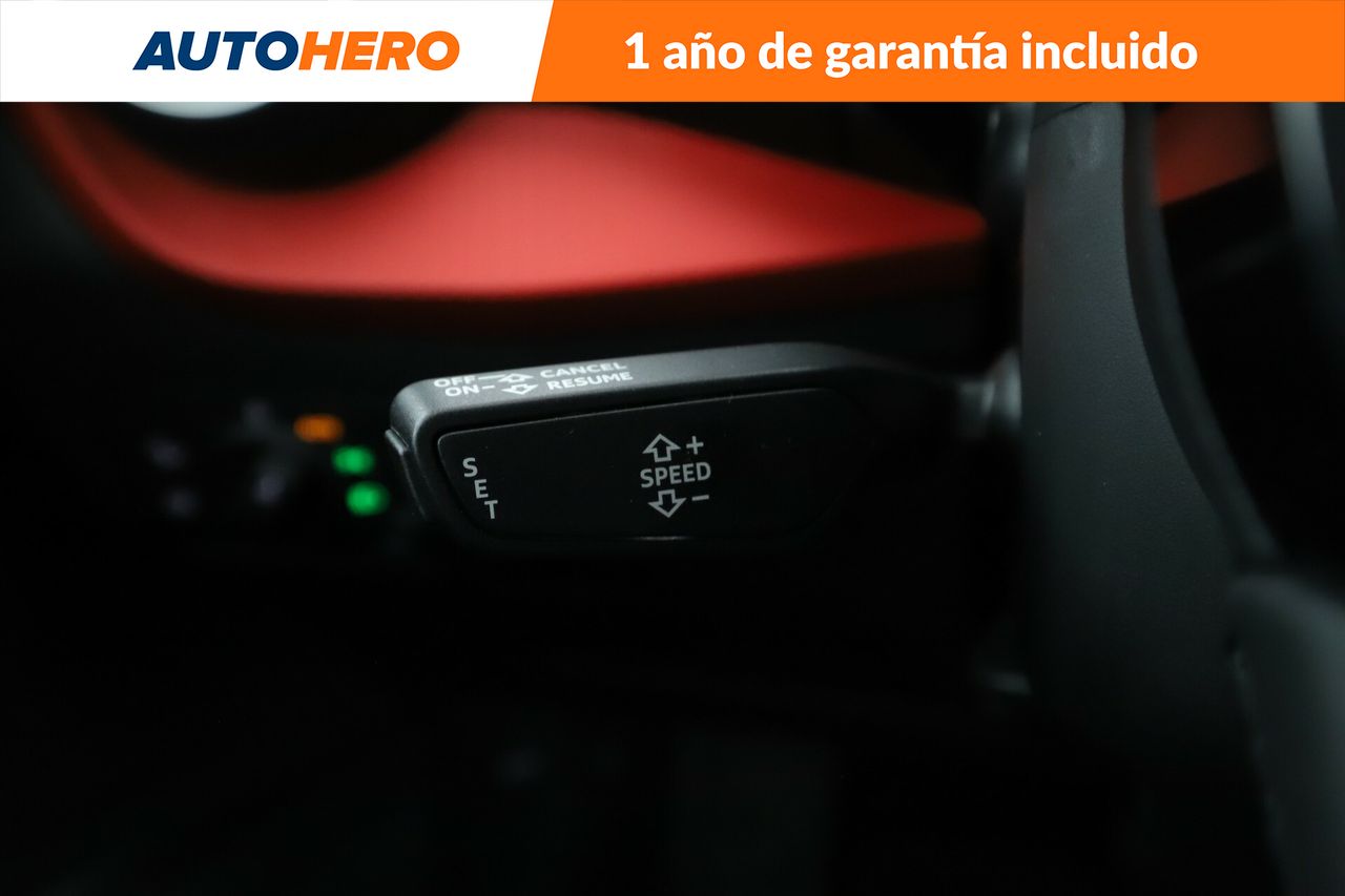Foto Audi Q2 29