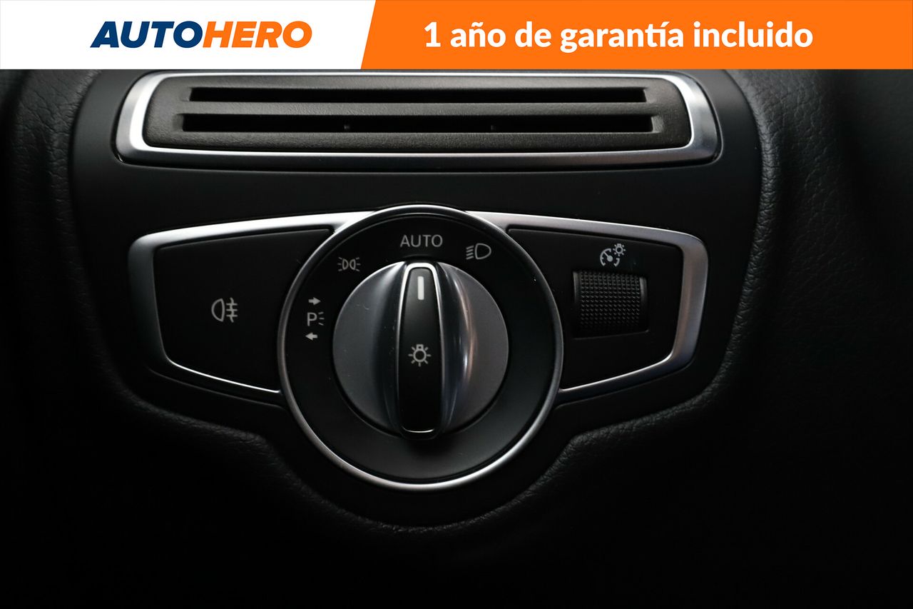 Foto Mercedes-Benz Clase C 27