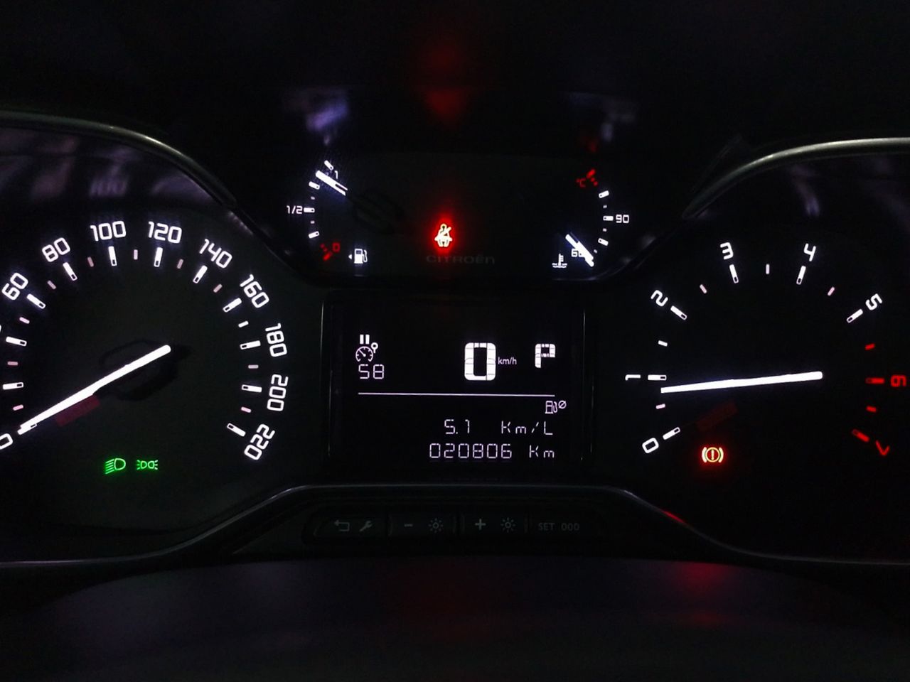 Foto Citroën C3 Aircross 12