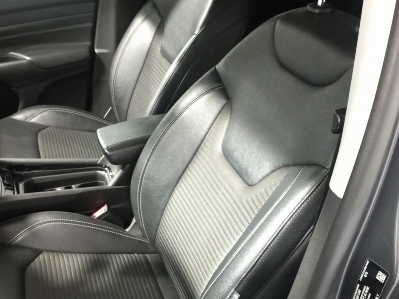 Foto Jeep Compass 16