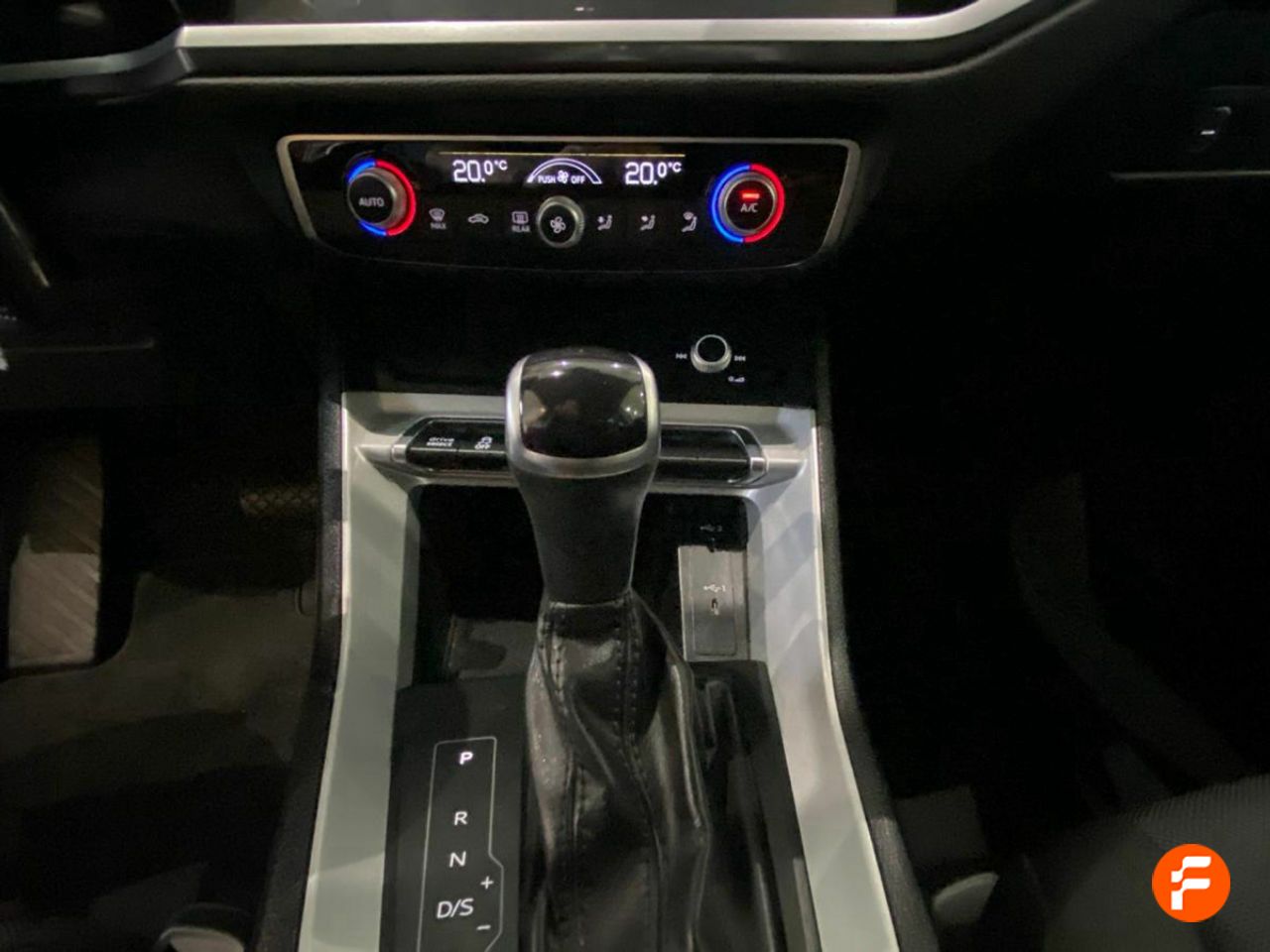 Foto Audi Q3 14